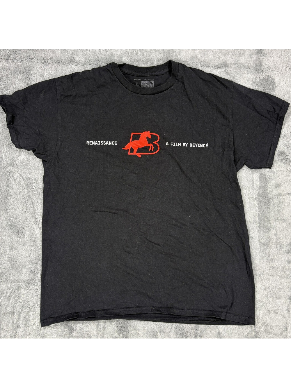 Beyoncé Renaissance A Film By Beyoncé T-Shirt Large Black Red Movie Graphic Tee